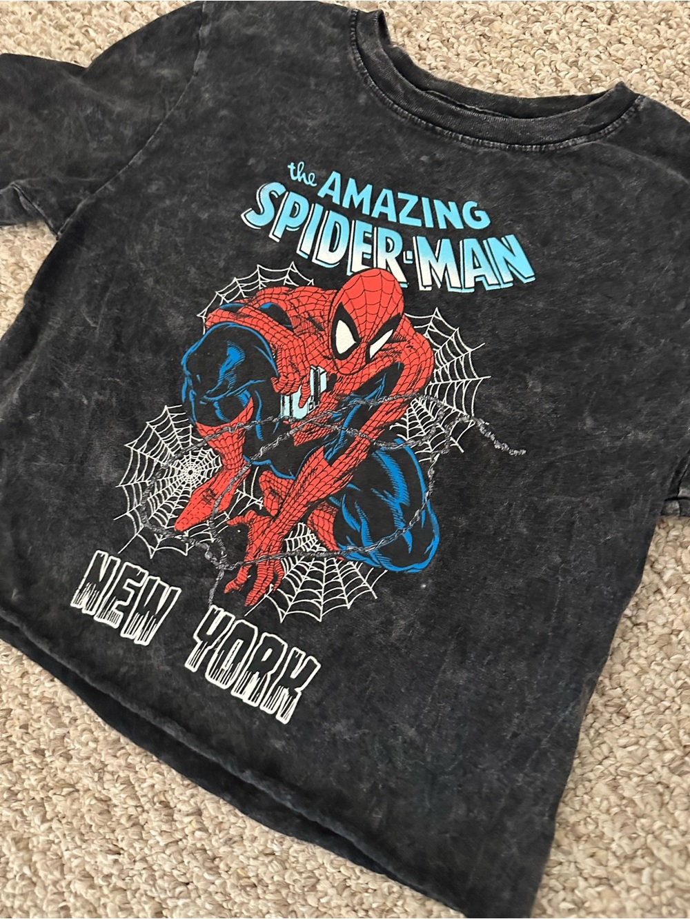 Marvel The Amazing Spiderman women’s cropped tee - Picture 3 of 9